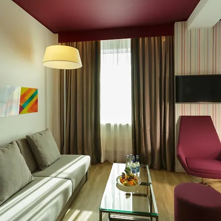 Отель Park By Radisson 4*