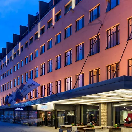 Отель Park By Radisson 4*